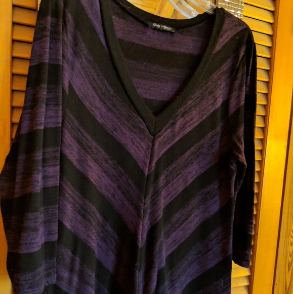 Top - Picture 2 of 3